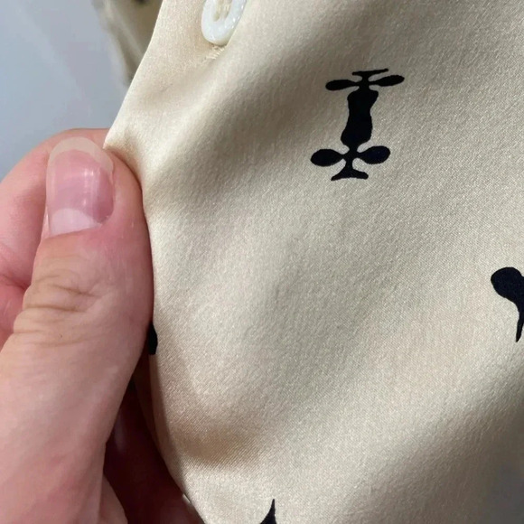 Tell Your Friends Silk Blouse size Medium - Picture 8 of 9